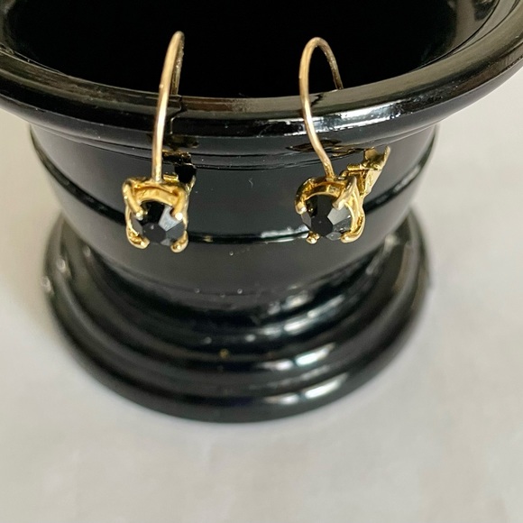 NWOT Petite Black Crystal and Gold Metal Leverback Earrings - Picture 2 of 6